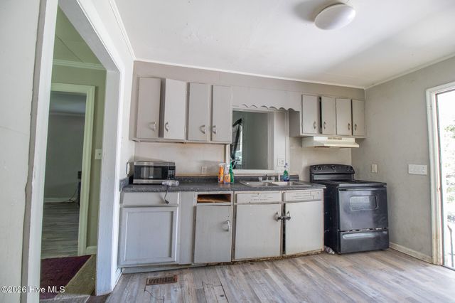 1200 Russell Street, Rocky Mount, NC 27803