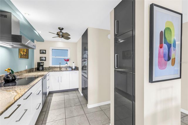 1100 N SHORE DRIVE NE 307, St Petersburg, FL 33701