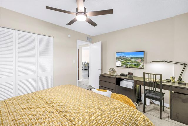 1100 N SHORE DRIVE NE 307, St Petersburg, FL 33701