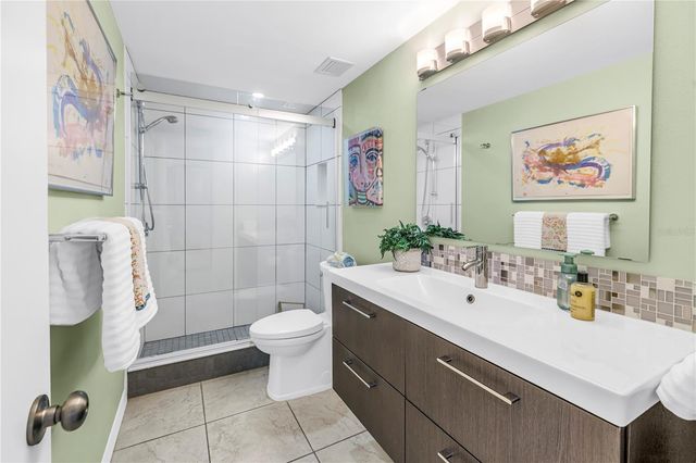1100 N SHORE DRIVE NE 307, St Petersburg, FL 33701