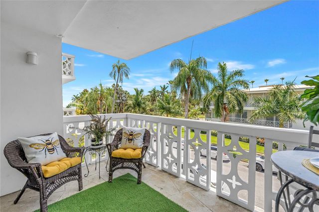 1100 N SHORE DRIVE NE 307, St Petersburg, FL 33701
