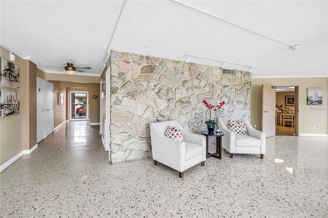 1100 N SHORE DRIVE NE 307, St Petersburg, FL 33701