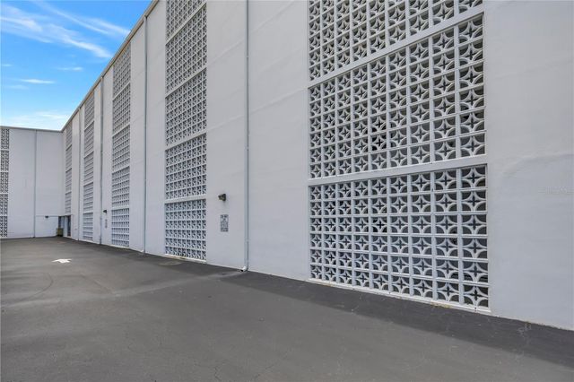 1100 N SHORE DRIVE NE 307, St Petersburg, FL 33701