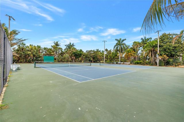1100 N SHORE DRIVE NE 307, St Petersburg, FL 33701