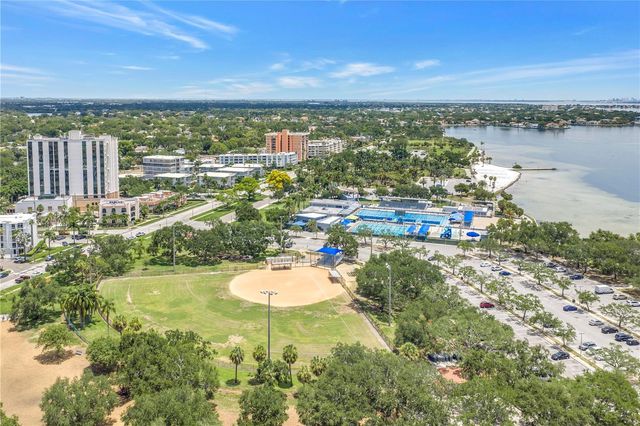 1100 N SHORE DRIVE NE 307, St Petersburg, FL 33701