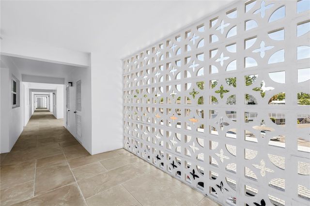 1100 N SHORE DRIVE NE 307, St Petersburg, FL 33701