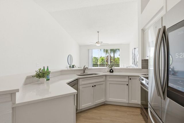 1027 NORMANDY TRACE ROAD, Tampa, FL 33602