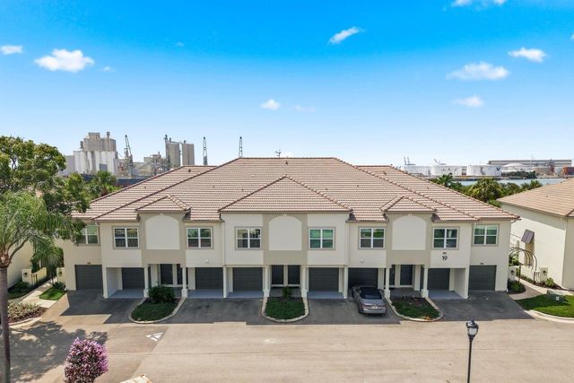 1027 NORMANDY TRACE ROAD, Tampa, FL 33602