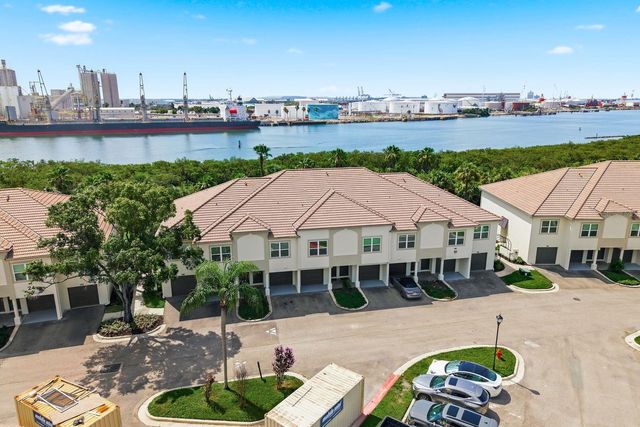 1027 NORMANDY TRACE ROAD, Tampa, FL 33602