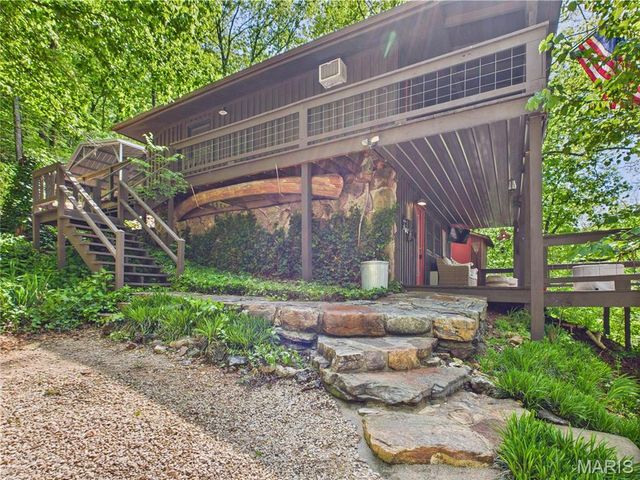 1 Richbark Lane, Van Buren, MO 63965