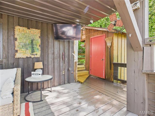 1 Richbark Lane, Van Buren, MO 63965