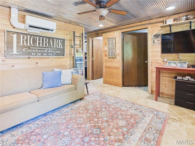 1 Richbark Lane, Van Buren, MO 63965