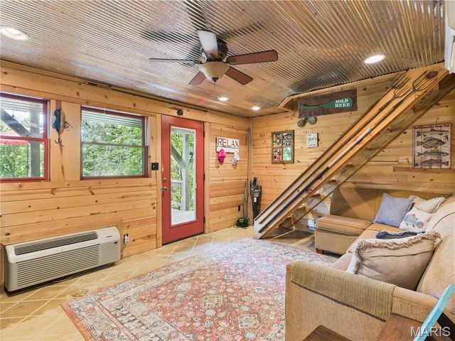 1 Richbark Lane, Van Buren, MO 63965