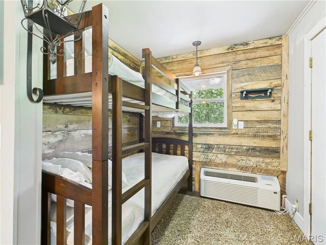 1 Richbark Lane, Van Buren, MO 63965