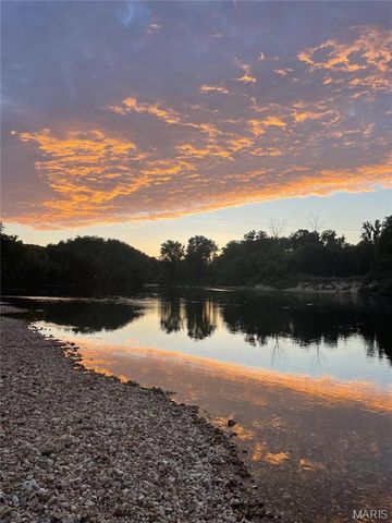 1 Richbark Lane, Van Buren, MO 63965