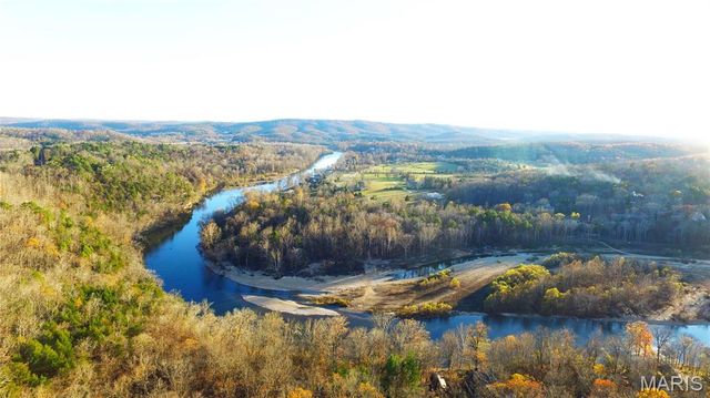 1 Richbark Lane, Van Buren, MO 63965