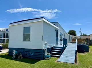 1672 Falcon, Surfside Beach, SC 29575
