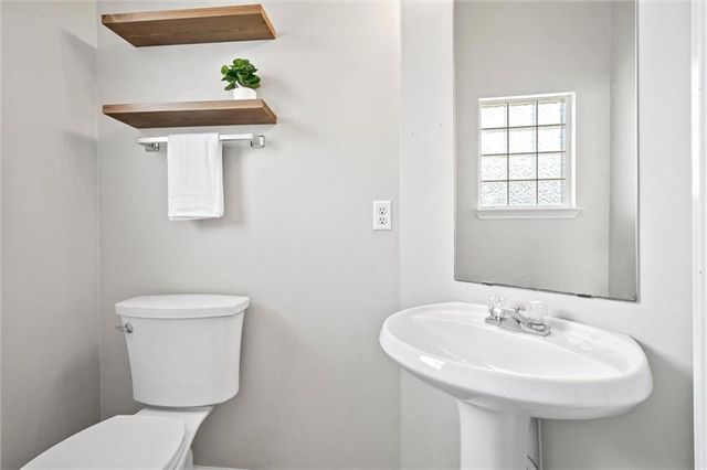 4 Yacht Club Drive 19, Daphne, AL 36526