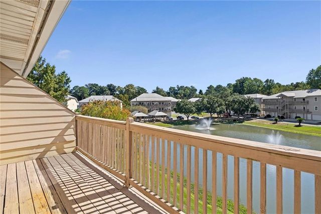 4 Yacht Club Drive 19, Daphne, AL 36526