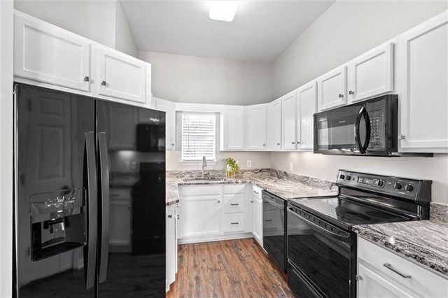 4 Yacht Club Drive 19, Daphne, AL 36526