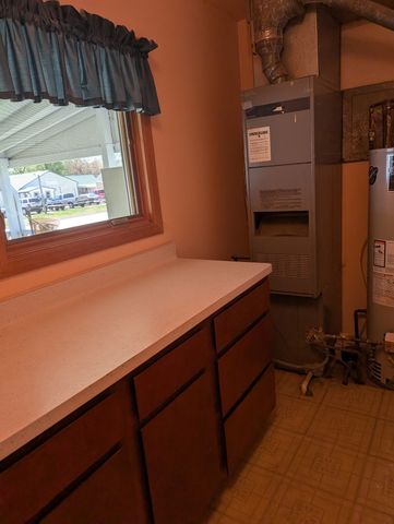 402 N 9th Street, Winterset, IA 50273