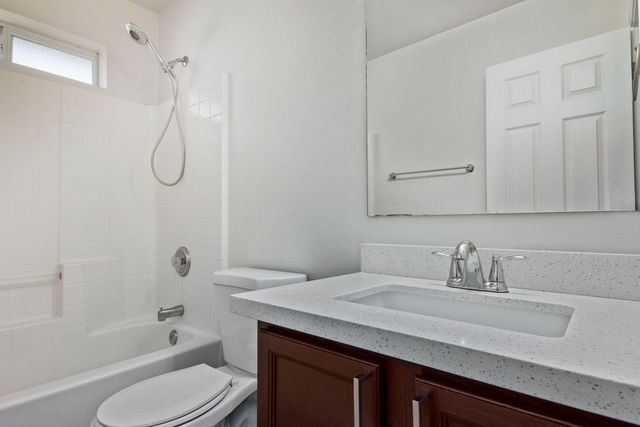 6417 S 10th Street Apt 1, Phoenix, AZ 85042