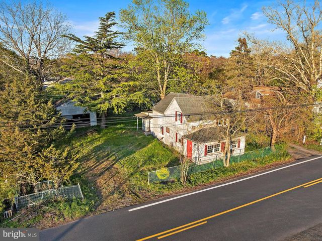 4 DOCK ST, Little Egg Harbor Twp, NJ 08087
