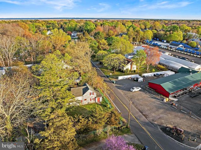 4 DOCK ST, Little Egg Harbor Twp, NJ 08087