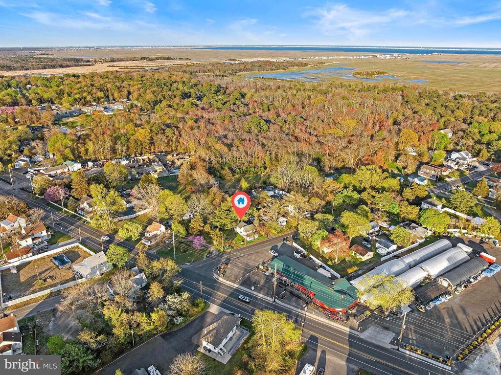 4 DOCK ST, Little Egg Harbor Twp, NJ 08087