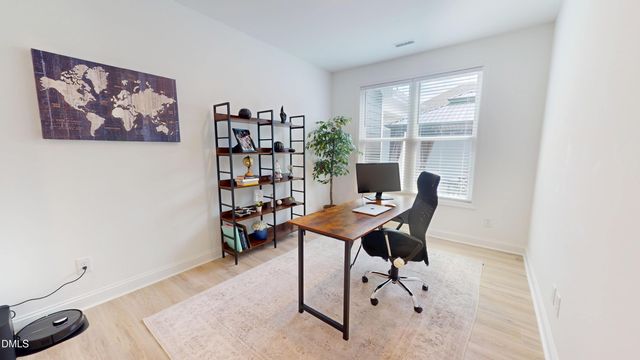 1720 Pinecliff Court, Fuquay Varina, NC 27526