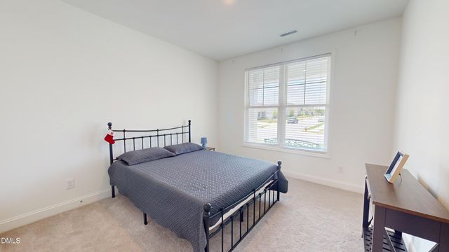 1720 Pinecliff Court, Fuquay Varina, NC 27526