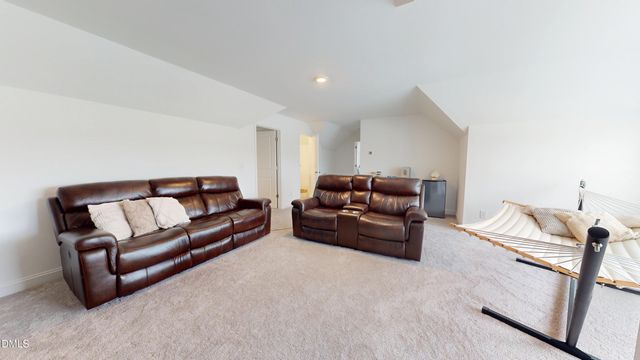 1720 Pinecliff Court, Fuquay Varina, NC 27526