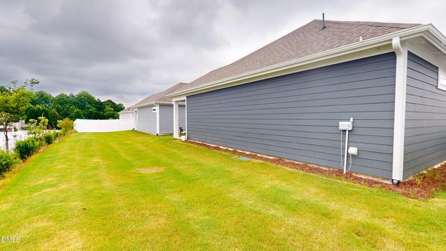 1720 Pinecliff Court, Fuquay Varina, NC 27526