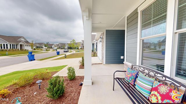 1720 Pinecliff Court, Fuquay Varina, NC 27526