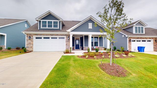1720 Pinecliff Court, Fuquay Varina, NC 27526