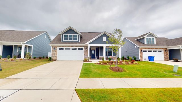 1720 Pinecliff Court, Fuquay Varina, NC 27526