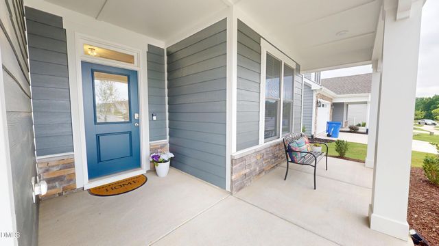1720 Pinecliff Court, Fuquay Varina, NC 27526