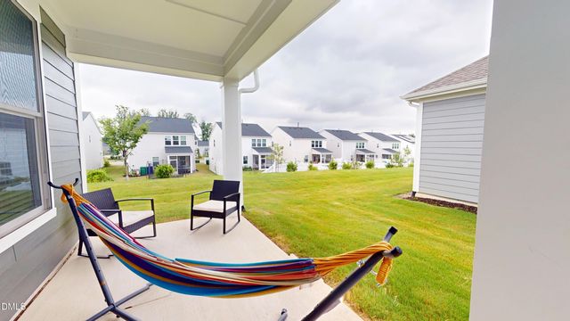 1720 Pinecliff Court, Fuquay Varina, NC 27526