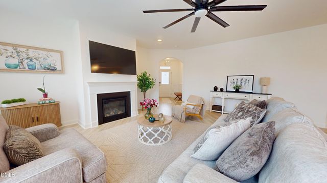 1720 Pinecliff Court, Fuquay Varina, NC 27526