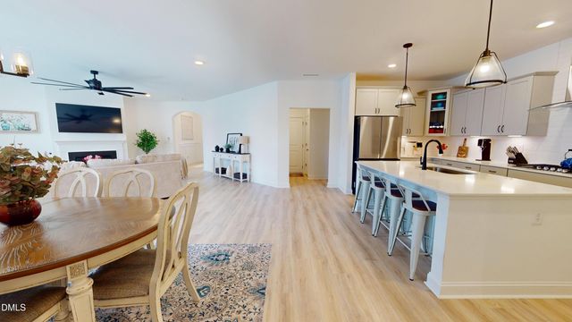 1720 Pinecliff Court, Fuquay Varina, NC 27526