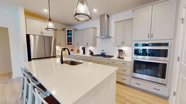 1720 Pinecliff Court, Fuquay Varina, NC 27526