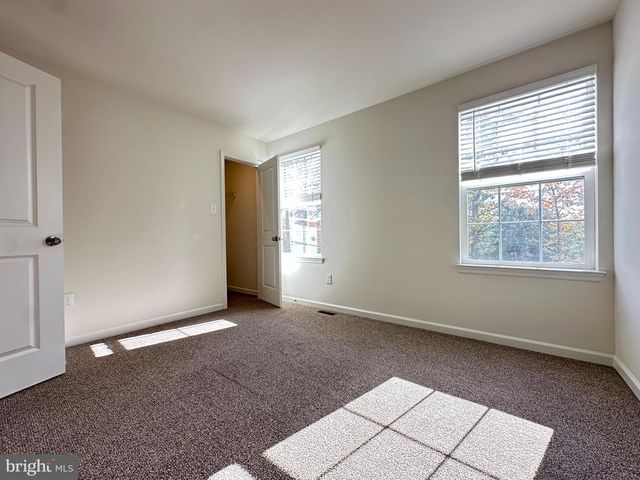 377 MINCK AVE, West Berlin, NJ 08091