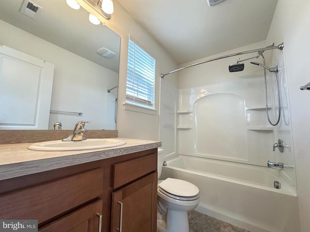 377 MINCK AVE, West Berlin, NJ 08091