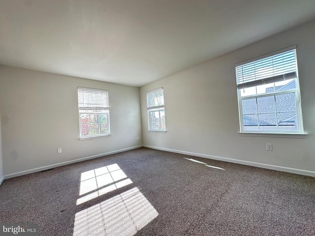 377 MINCK AVE, West Berlin, NJ 08091