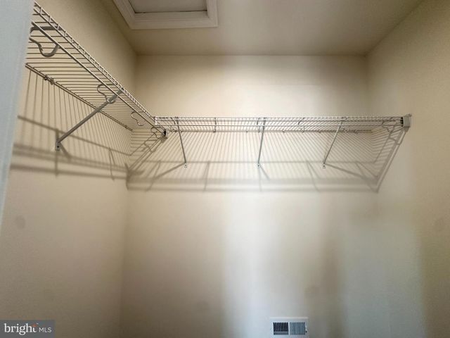 377 MINCK AVE, West Berlin, NJ 08091