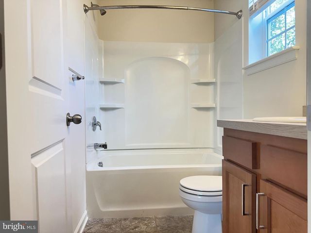 377 MINCK AVE, West Berlin, NJ 08091