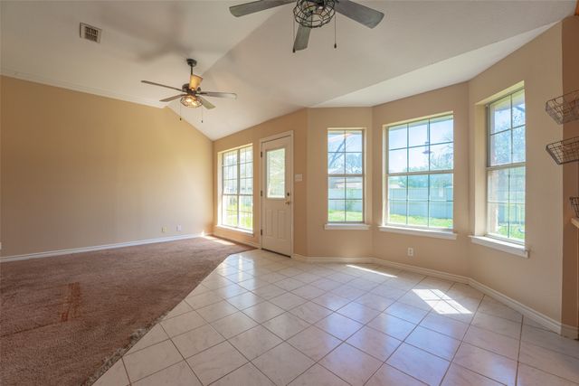 604 N Cherry Street, Aubrey, TX 76227
