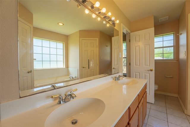 604 N Cherry Street, Aubrey, TX 76227