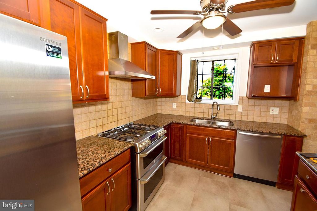 5309 2ND ST NW, Washington, DC 20011