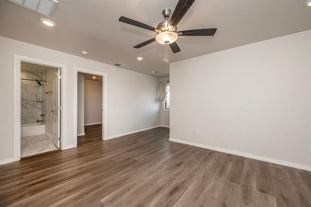 16305 Marigold Avenue, Edmond, OK 73013